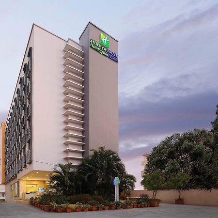 Holiday Inn Express Pune Hinjewadi By Ihg Pimpri-Chinchwad Exterior foto