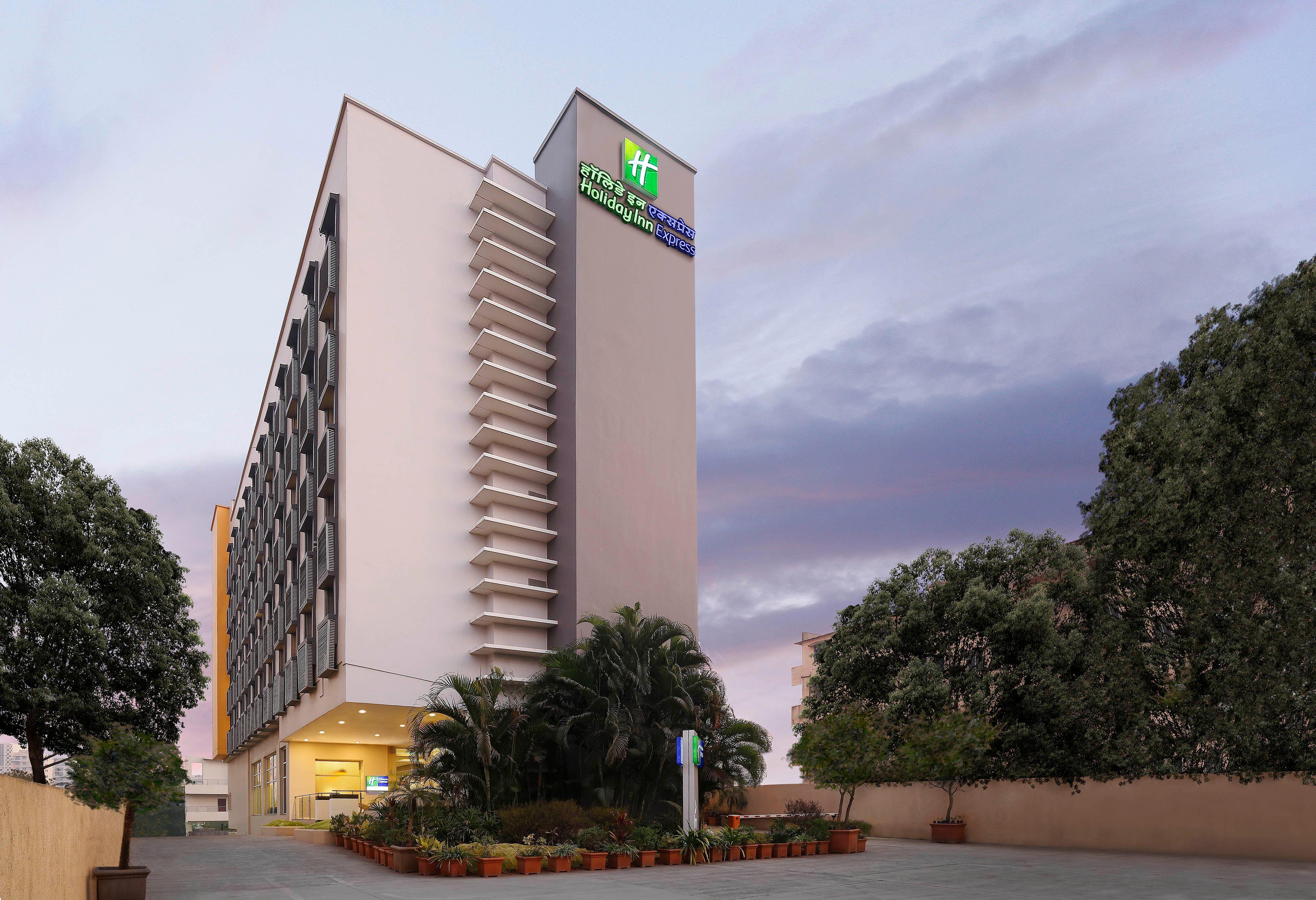 Holiday Inn Express Pune Hinjewadi By Ihg Pimpri-Chinchwad Exterior foto